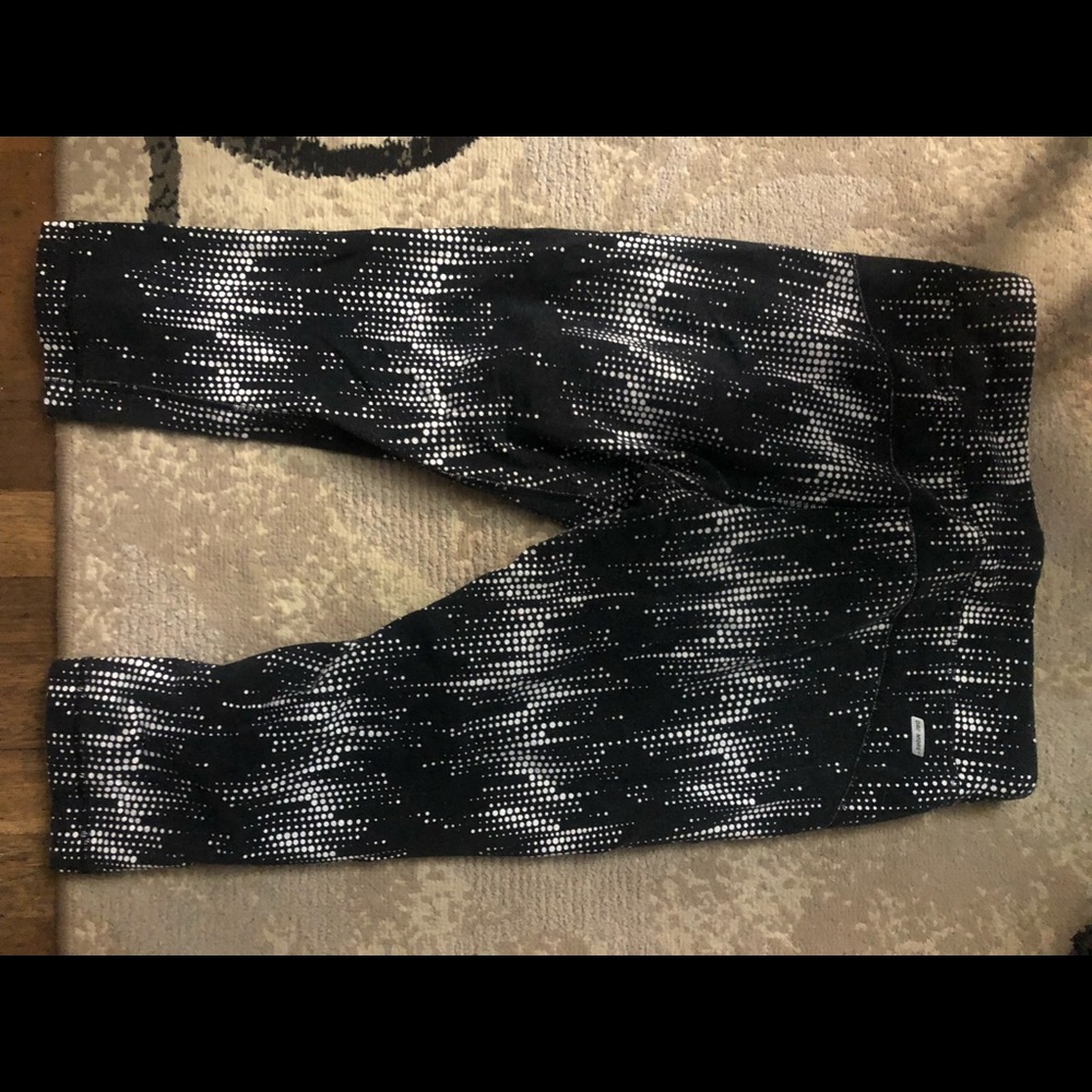 Workout capris